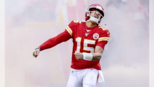 REPORT: Kansas City Chiefs Give Patrick Mahomes Another Weapon After Signing Former Alabama Star In Free Agency